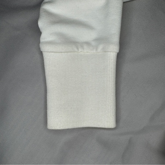 NWT White Gym Shark Pippa Training Pullover size XS - Picture 7 of 9